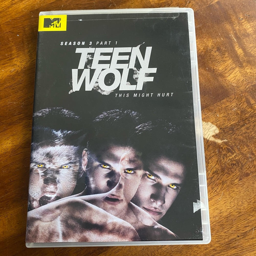 MTV Teen Wolf Season 3 Part 1 DVD - Black and Yellow